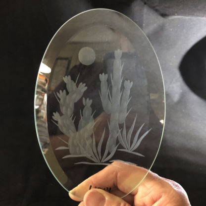 CF1014 -Engraved 4" x 6" Oval Bevel Cactus - Image 2