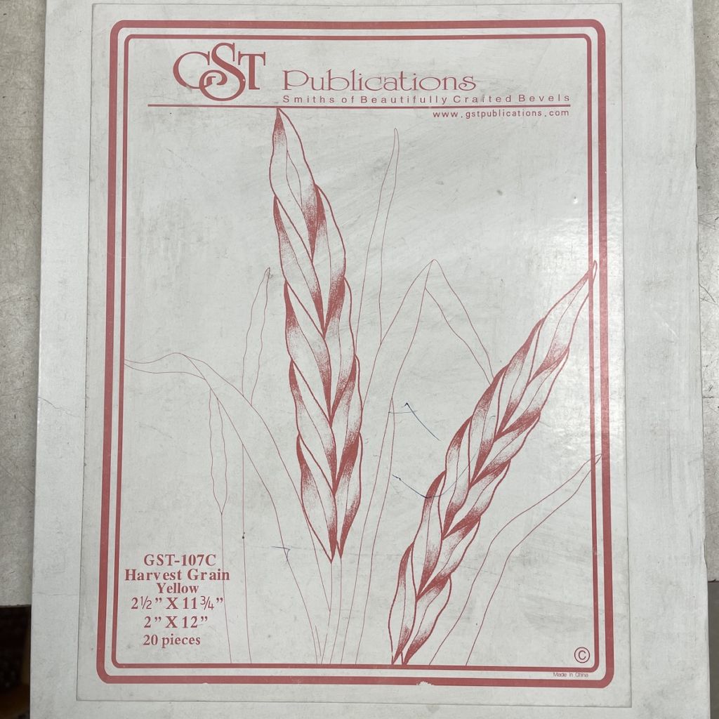 HGST107C Amber Wheat Bevel Glass Cluster