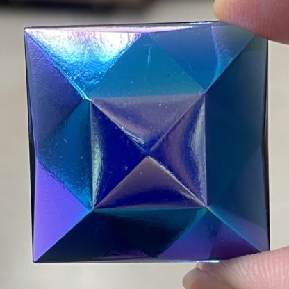 Dichroic Jewel 30mm Square RQ30-04