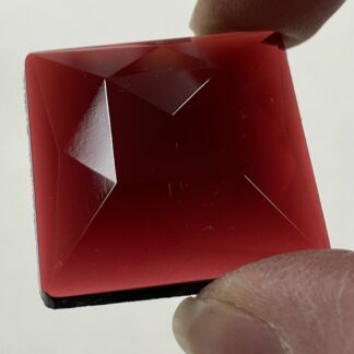 Faceted Square 30mm Jewel - Cranberry Pink FQ30-340
