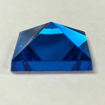 Pyramid Square 18mm Jewel - Turquoise PT18-05 - Image 3