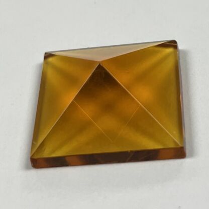 Pyramid Square 18mm Jewel - Amber PT18-02 - Image 2