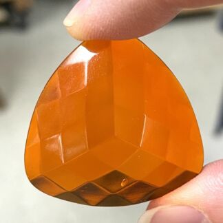 Faceted 35mm Rounded Triangle Jewel TR3509
