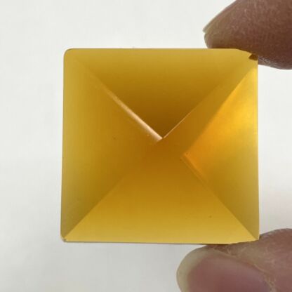 Pyramid Square 26mm Jewel - Amber PT26-02